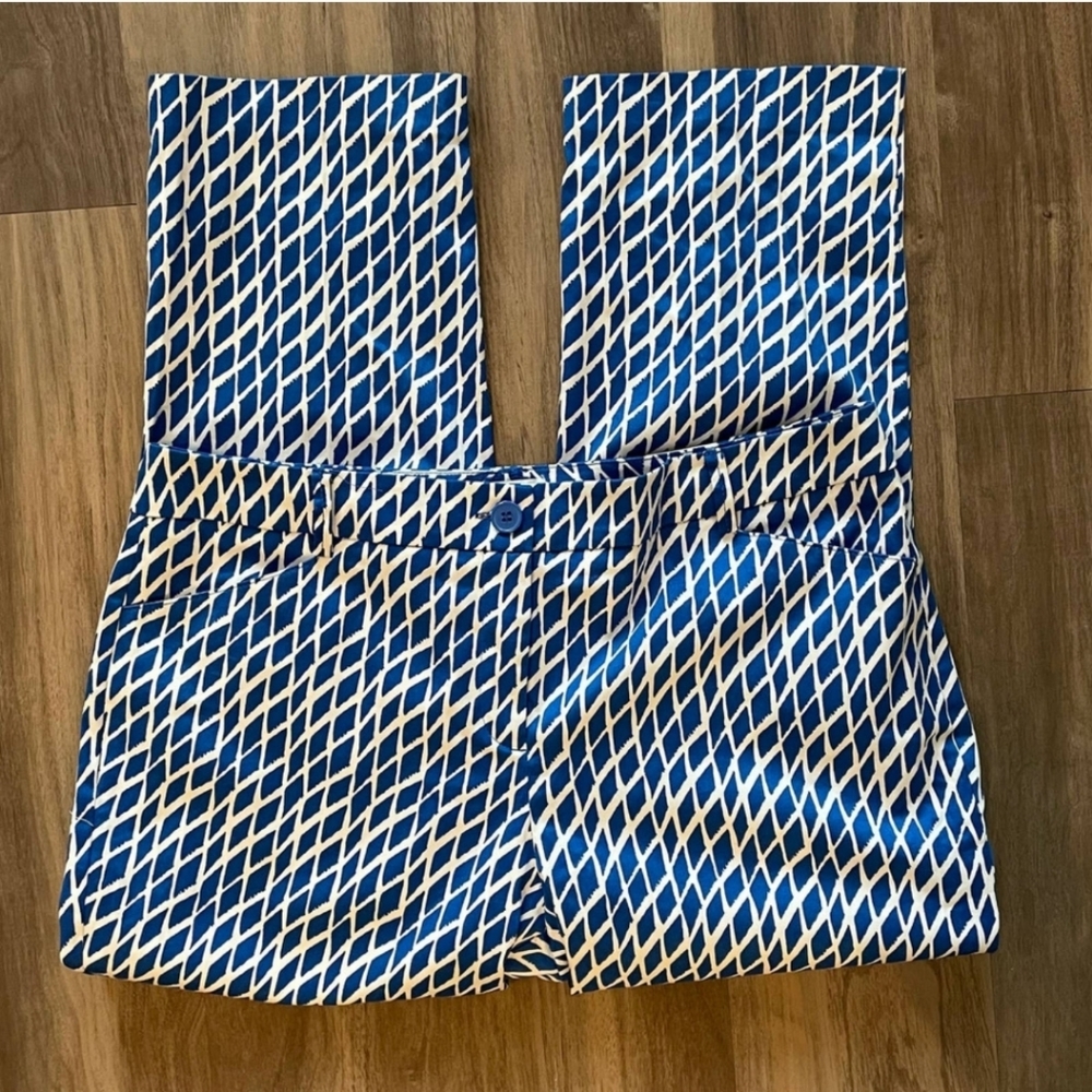 NY&Co Cropped Pants - Picture 2 of 8